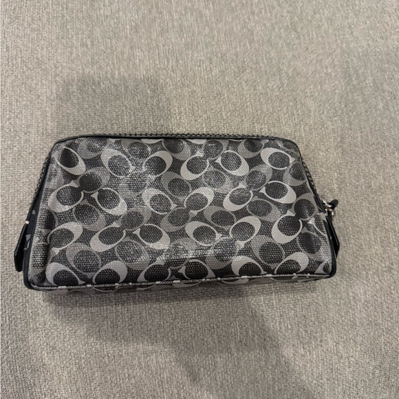 Coach accessory bag gray and black three pockets inside - Picture 1 of 3